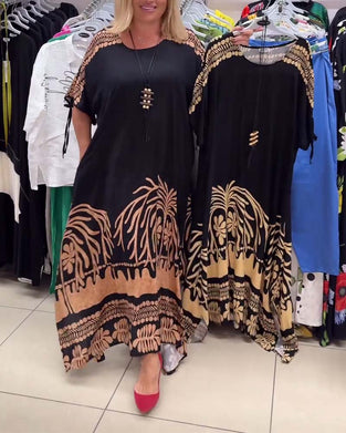 Sukienka z okrągłym dekoltem i krótkim rękawem