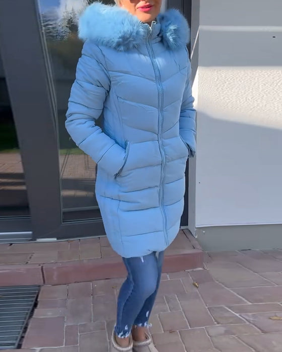 Swobodna jednokolorowa pikowana kurtka z kapturem i kieszenią na zamek