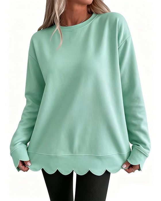 Sweatshirt Scallop Trim Swobodny