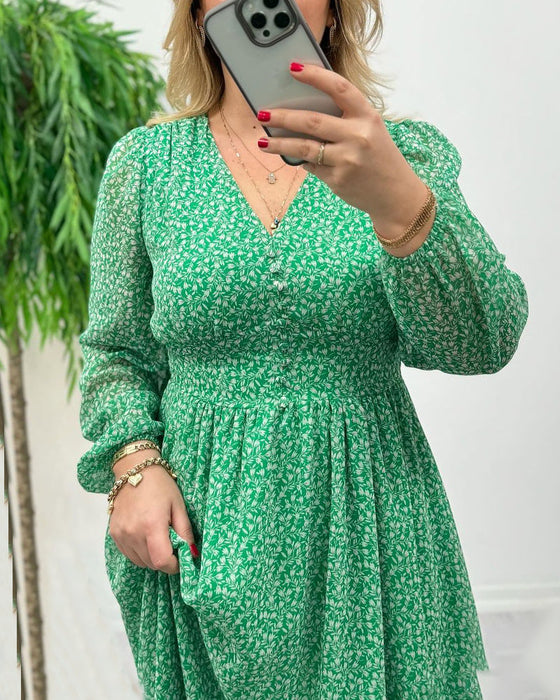 Elegancka sukienka zapinana na guziki