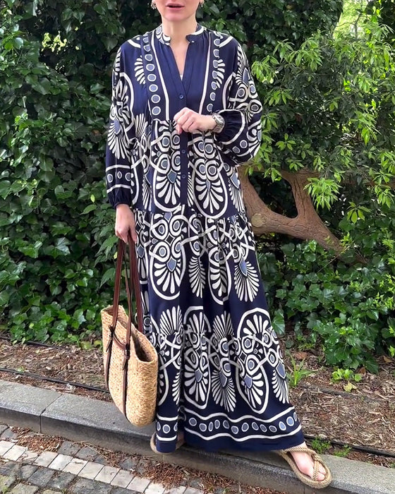 Sukienka z długim rękawem i nadrukiem w stylu retro