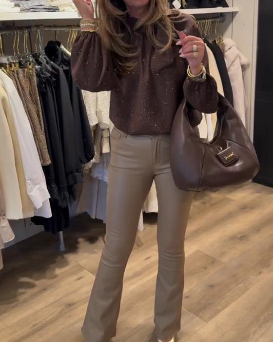 Bluzka Z Detalem wstążki, Projektem Rękawów Pufowanych, Tkaniną Prześwitującą Blaskiem I Elegancją Wibracji