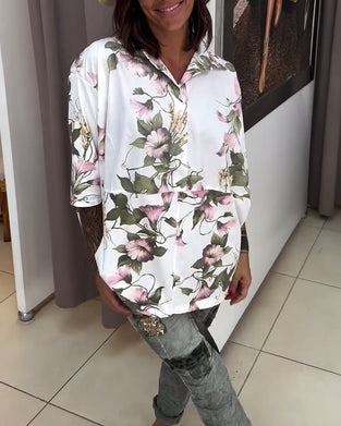 Elegancka bluzka z kwiatowym nadrukiem