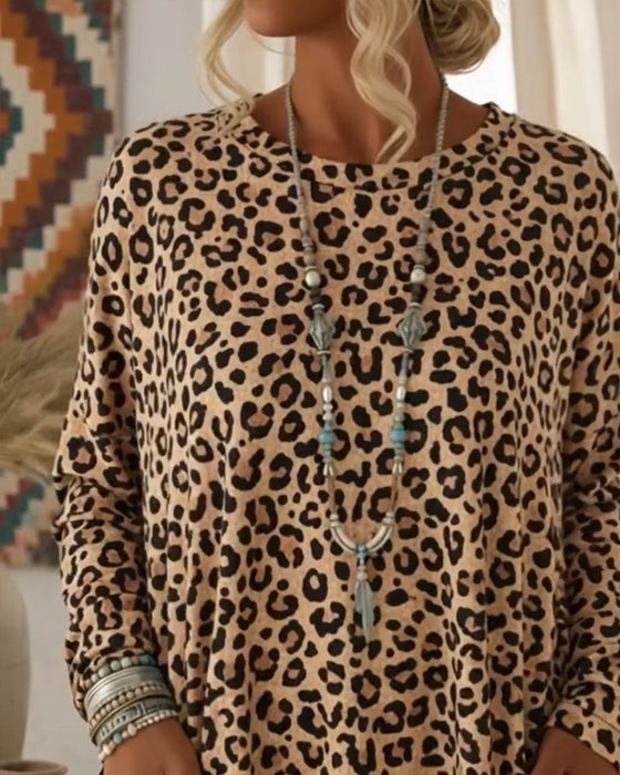 Top Z Leopardzim Printem I Okrągłym Dekoltem