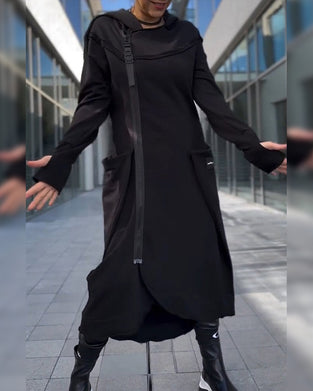 Elegancka luźna sukienka w jednolitym kolorze