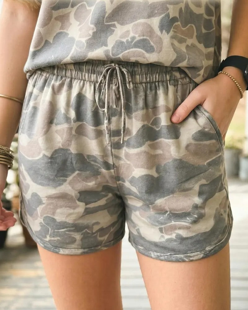 Zestaw Okrągły Dekolt Camo T-Shirt I Szorty
