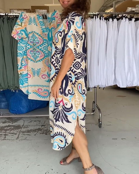 Luźna sukienka w stylu boho z dekoltem w kształcie litery V