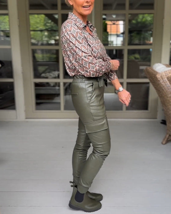 Casualowa bluzka w stylu vintage z dekoltem w kształcie litery V