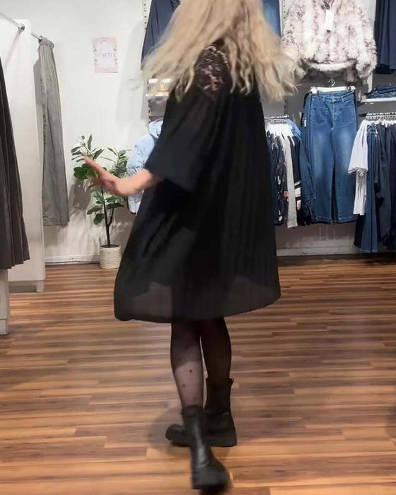 Stylowa jednokolorowa sukienka patchwork plisowana