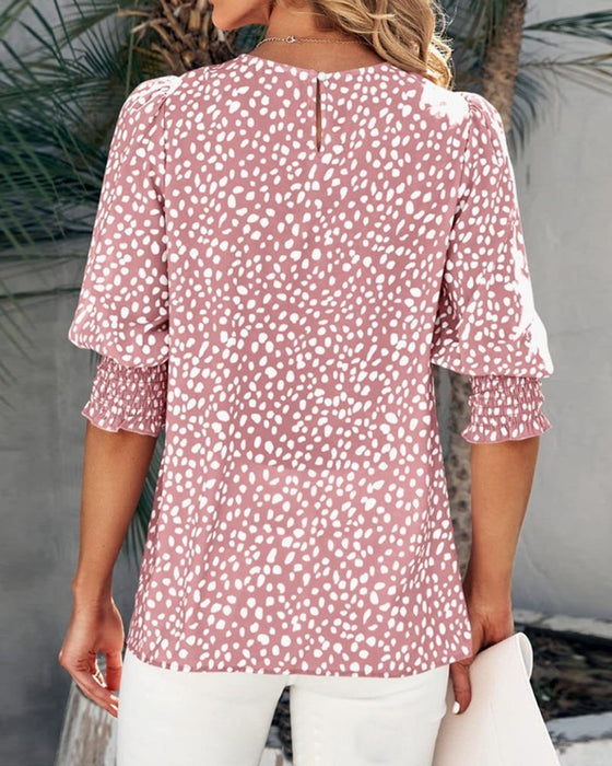 Bluzka z wciętymi mankietami i nadrukiem