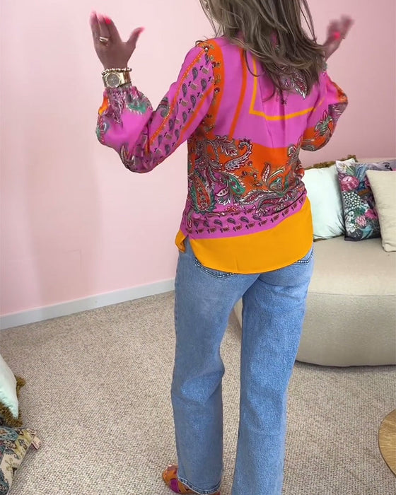 Modna bluzka z długim rękawem i dekoltem w kształcie litery V