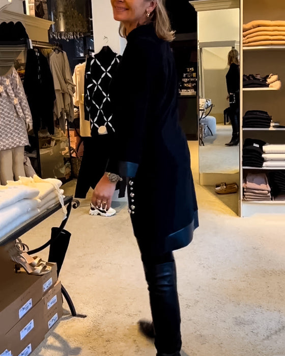 Sukienka z okrągłym dekoltem z kieszeniami