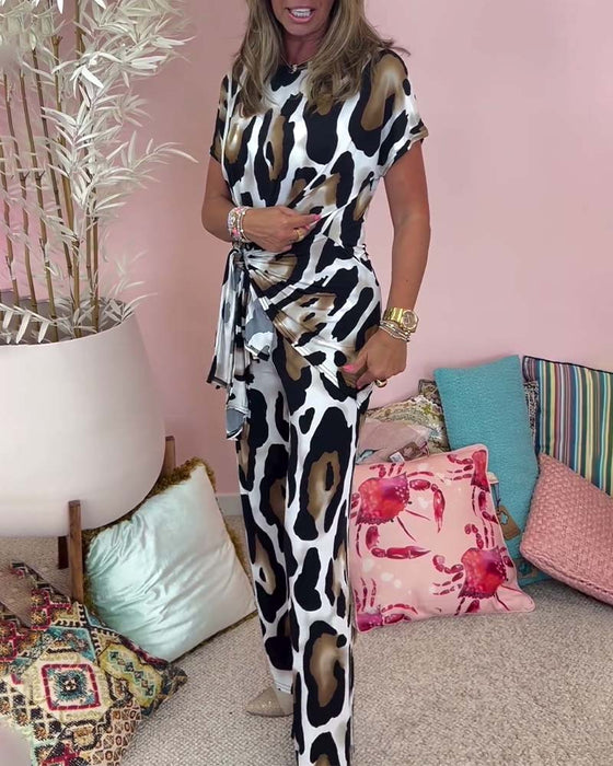 Dwuczęściowy zestaw w panterkę