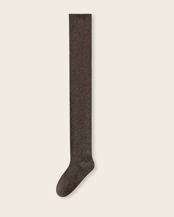 Pogrubione wysokie pończochy